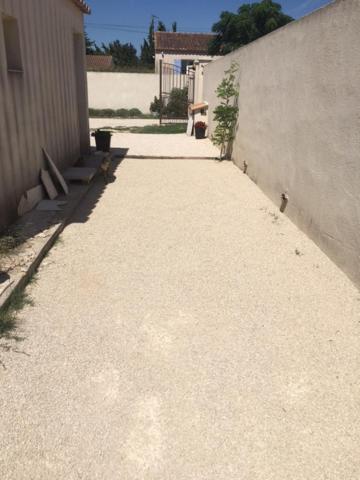 Coquet 2 Pieces Au Calme Avec Piscine Villa Fontvieille Eksteriør billede
